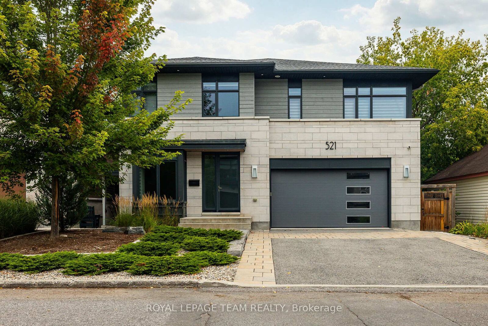 Property Photo:  521 Westminster Avenue  ON K2A 2T9 