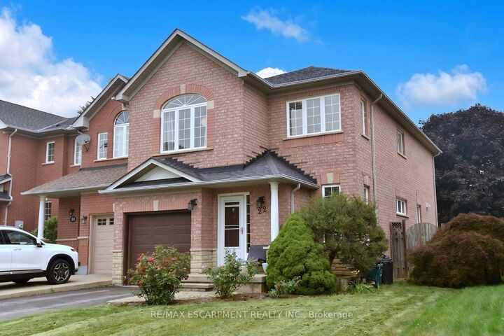 Property Photo:  22 Moore Crescent  ON L9G 4Z5 