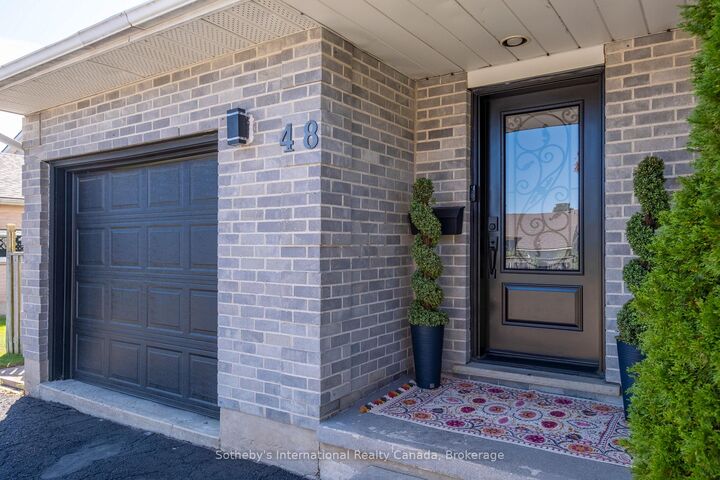 Property Photo: 48 Kathleen Street ON N3L 3X8