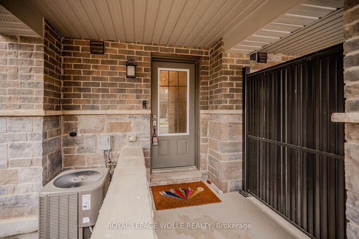Property Photo:  115 South Creek Drive 2B  ON N2P 0H2 