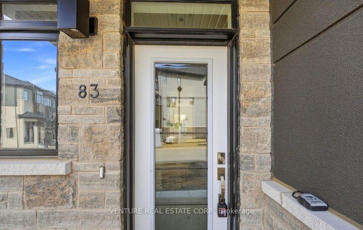 Property Photo:  660 Colborne Street W 83  ON N3T 0L8 