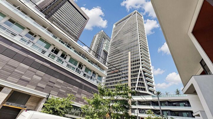 Property Photo:  50 Ordnance Street 1105  ON M6K 0C9 