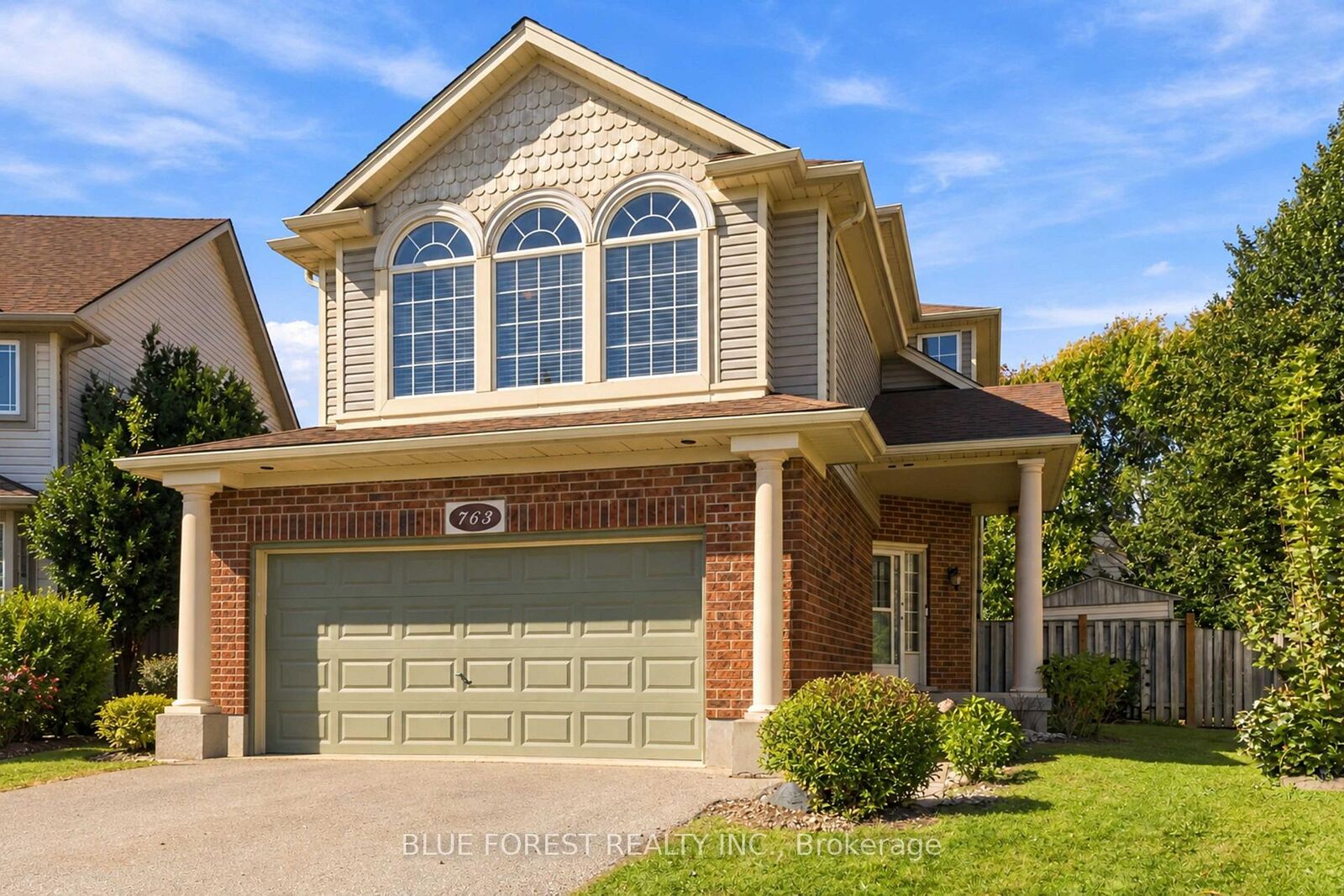 Property Photo:  763 Redoak Place  ON N6H 5R8 