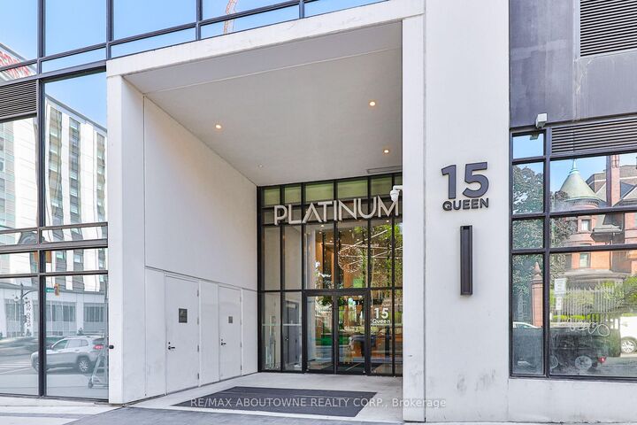 Property Photo:  15 Queen Street 1806  ON L8P 3R6 