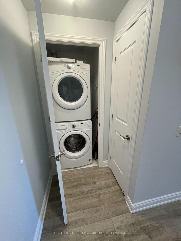 Photo de la propriété:  9618 Yonge Street 201  ON L4C 0X5 