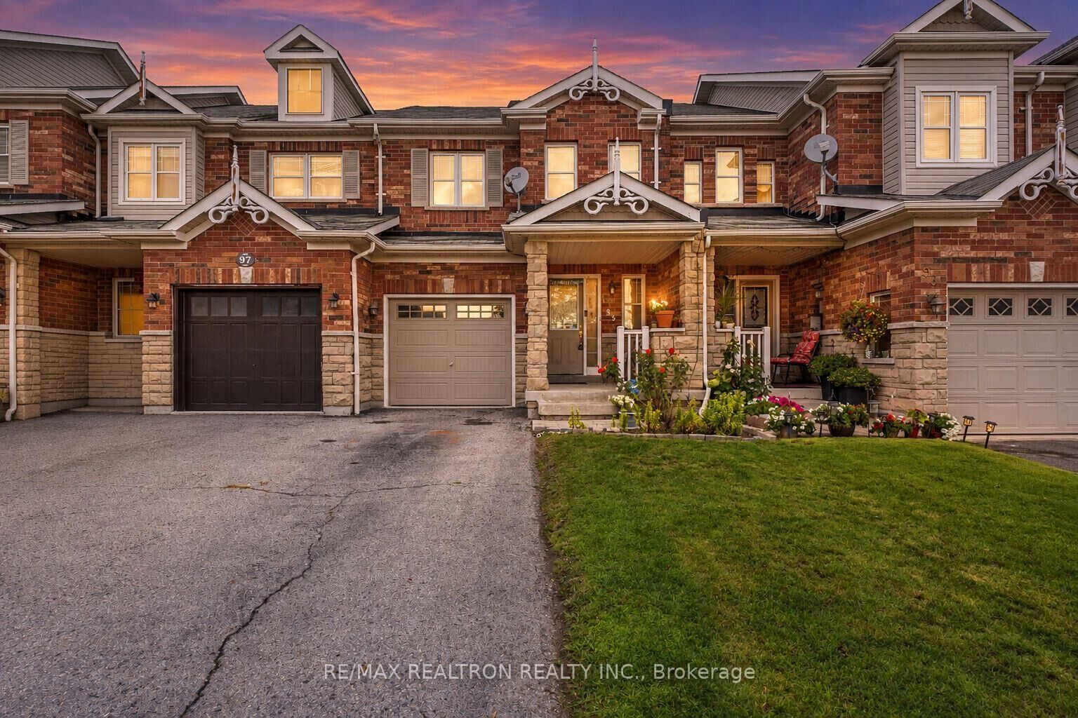 Property Photo:  95 Beer Crescent  ON L1S 0B9 