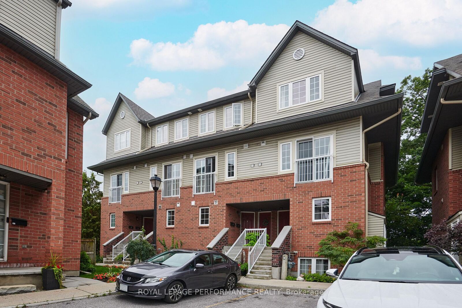 Property Photo:  64 Mayflower Private  ON K2B 0A2 