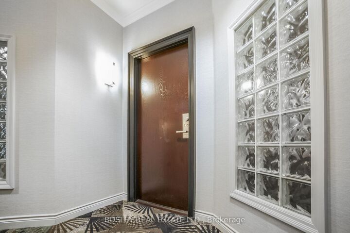 Property Photo: 7 King Street E 1105 ON M5C 3C5