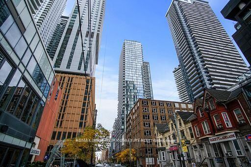 Property Photo:  101 Peter Street 602  ON M5V 0G6 