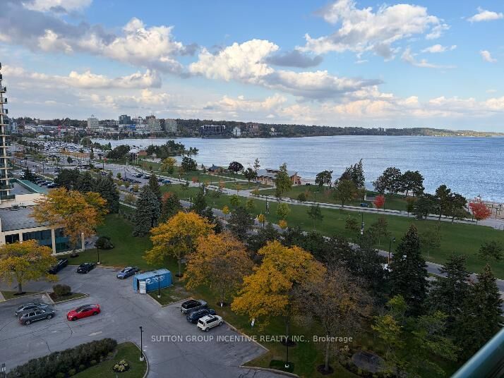 Property Photo:  75 Ellen Street 1105  ON L4N 7R6 
