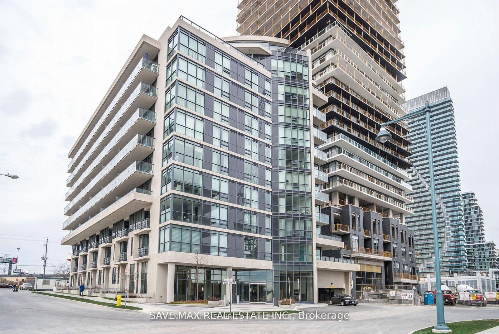 Property Photo:  60 Annie Craig Drive 808  ON M8V 0C5 
