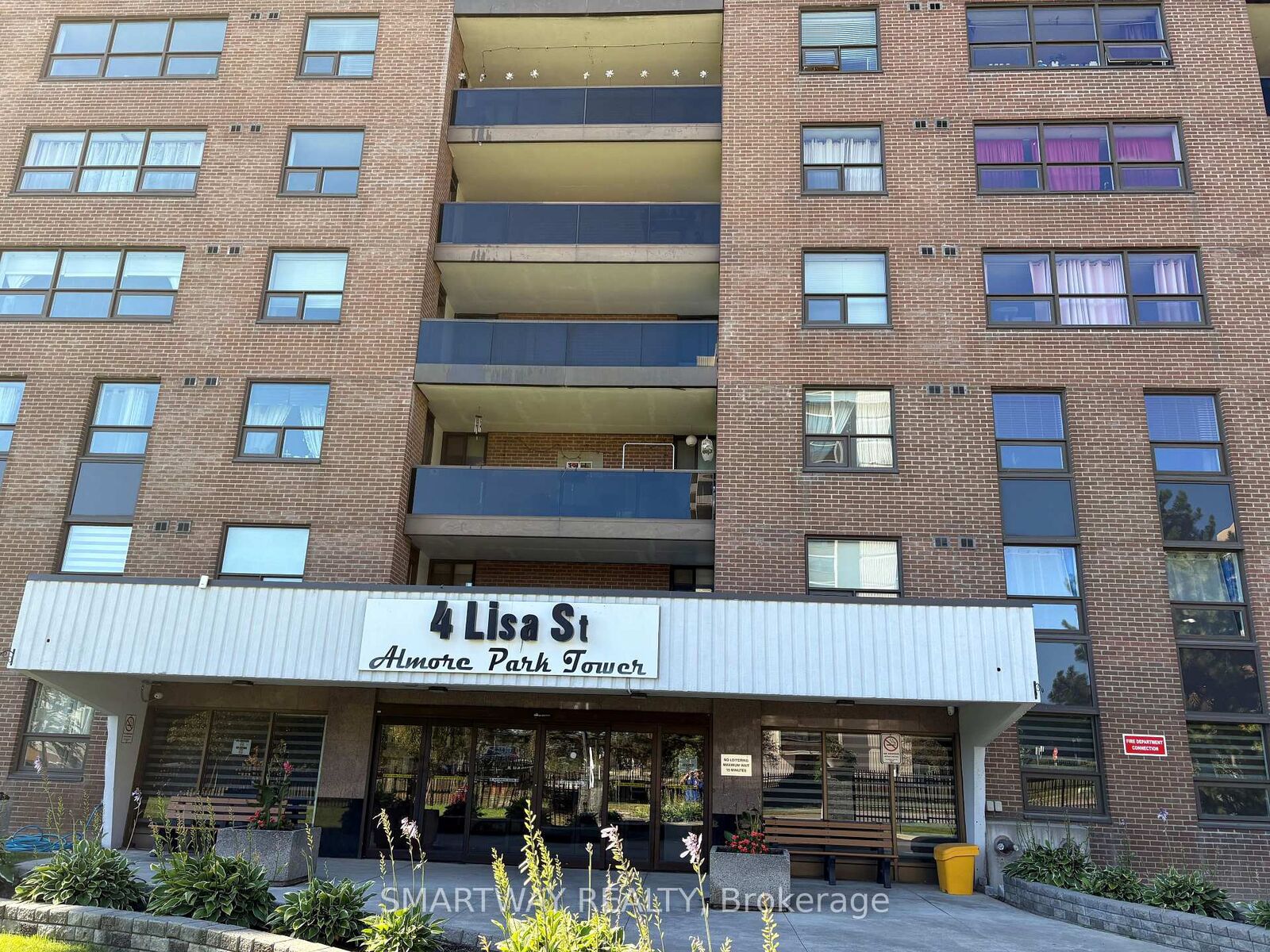 Property Photo:  4 Lisa Street 507  ON L6T 4B6 