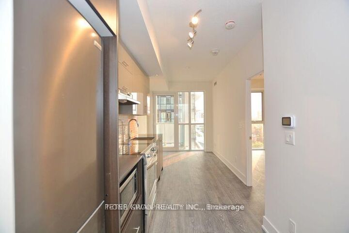 Property Photo:  188 Fairview Mall Drive 1002  ON M2J 0H7 