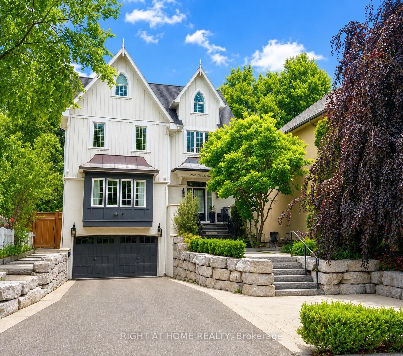 Property Photo:  144 Brooke Street  ON L4J 1Y9 
