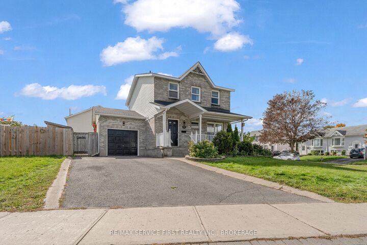 Property Photo:  363 Waterloo Drive  ON K7M 8L2 