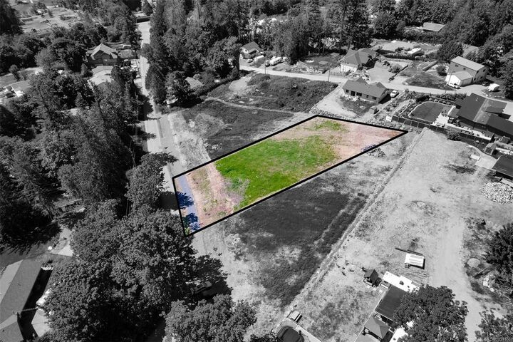 Property Photo: 2086 Harbourview Rd BC V9Z 2A1