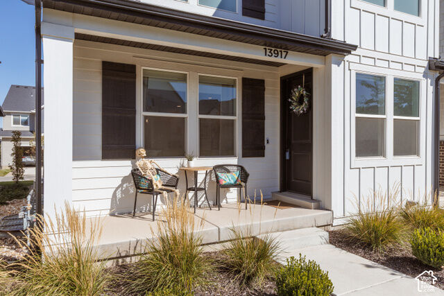 Property Photo: 13917 S Wide Ridge Way UT 84096
