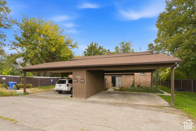 Property Photo: 3602 S 2300 E UT 84109