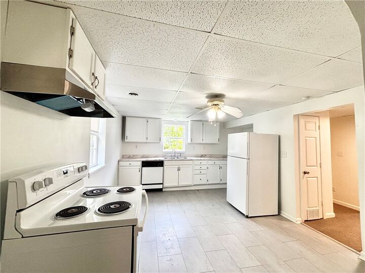 Property Photo:  507 Gaskill Ave  PA 15644 