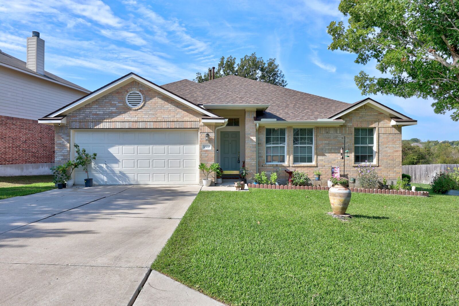 Property Photo:  1500 Ashberry Trail  TX 78626 