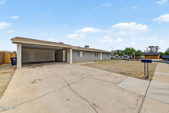 Property Photo:  8102 W Heatherbrae Drive  AZ 85033 
