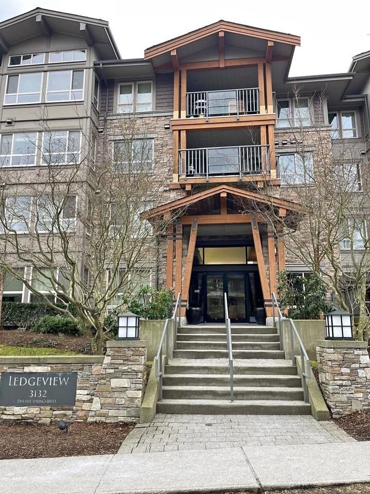 Property Photo:  3132 Dayanee Springs Boulevard 518  BC V3E 0B5 