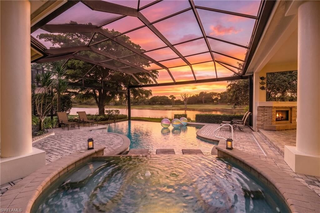 Property Photo:  22000 Shallowater Ln  FL 34135 