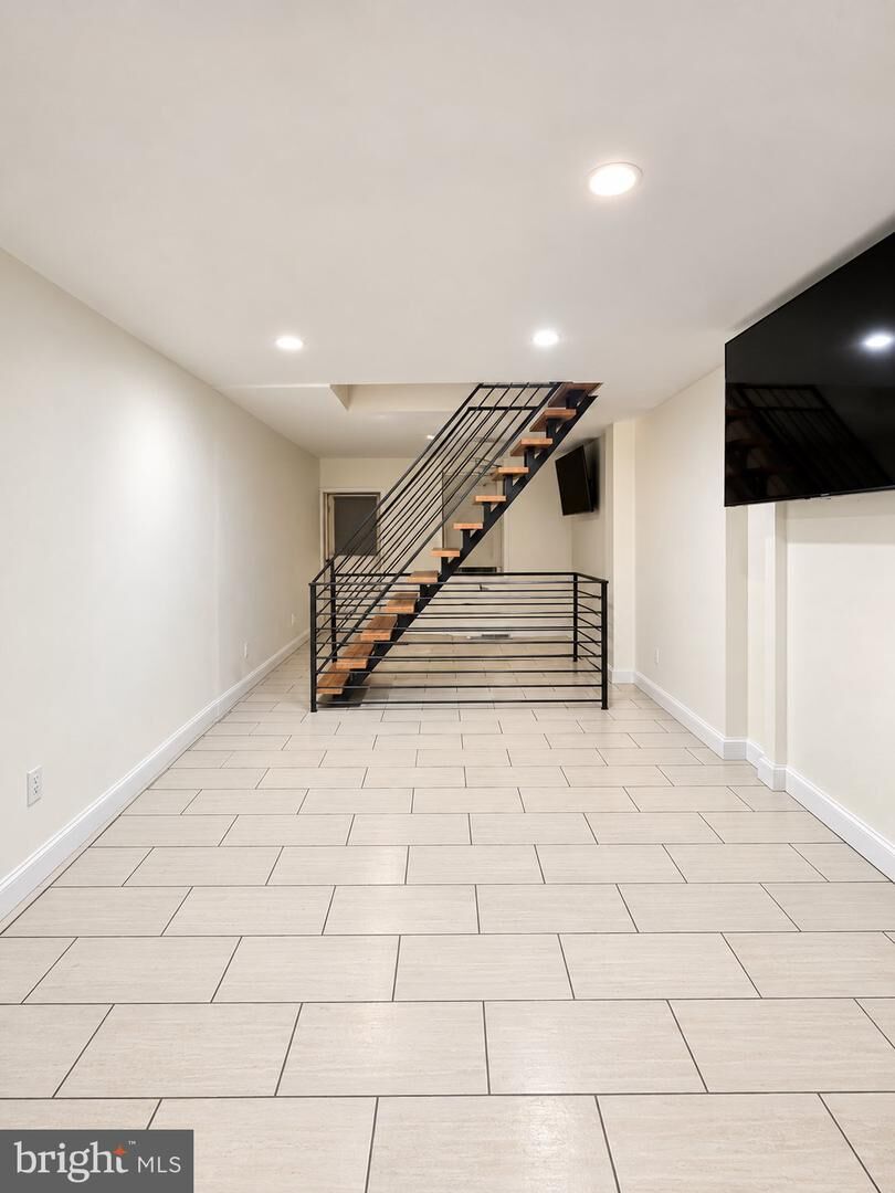 Property Photo:  727 N Dekalb Street  PA 19104 
