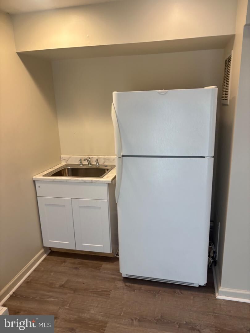 Property Photo:  8008 River Field Court  MD 20715 