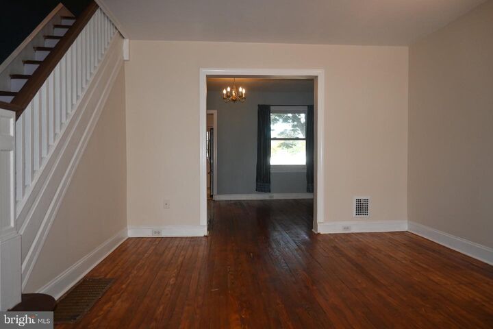 Property Photo: 26 Vernon Road PA 19083