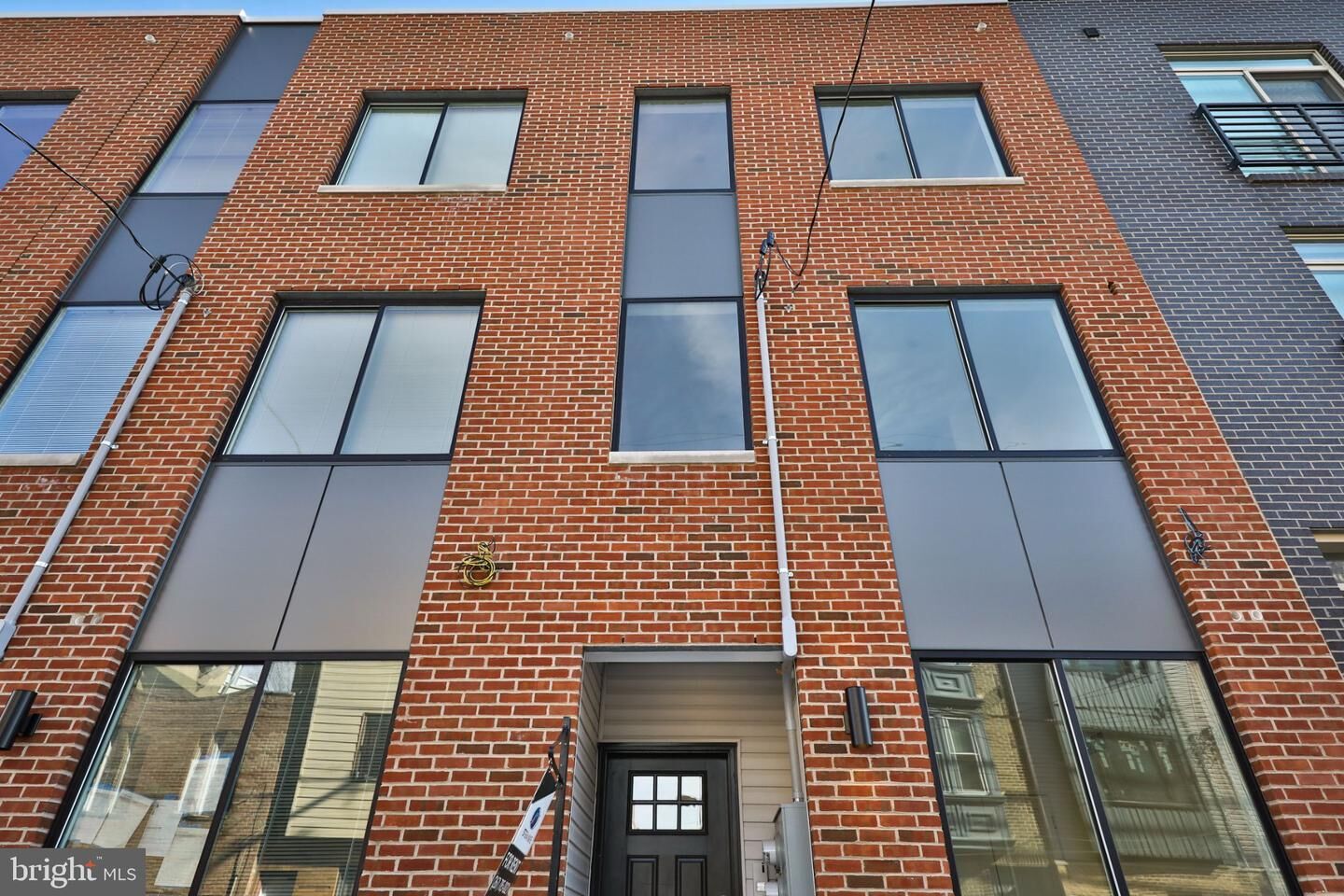 Property Photo:  1709 S 4th Street A2  PA 19148 