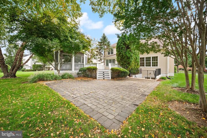 Property Photo: 15154 Jupiter Hills Lane VA 20169