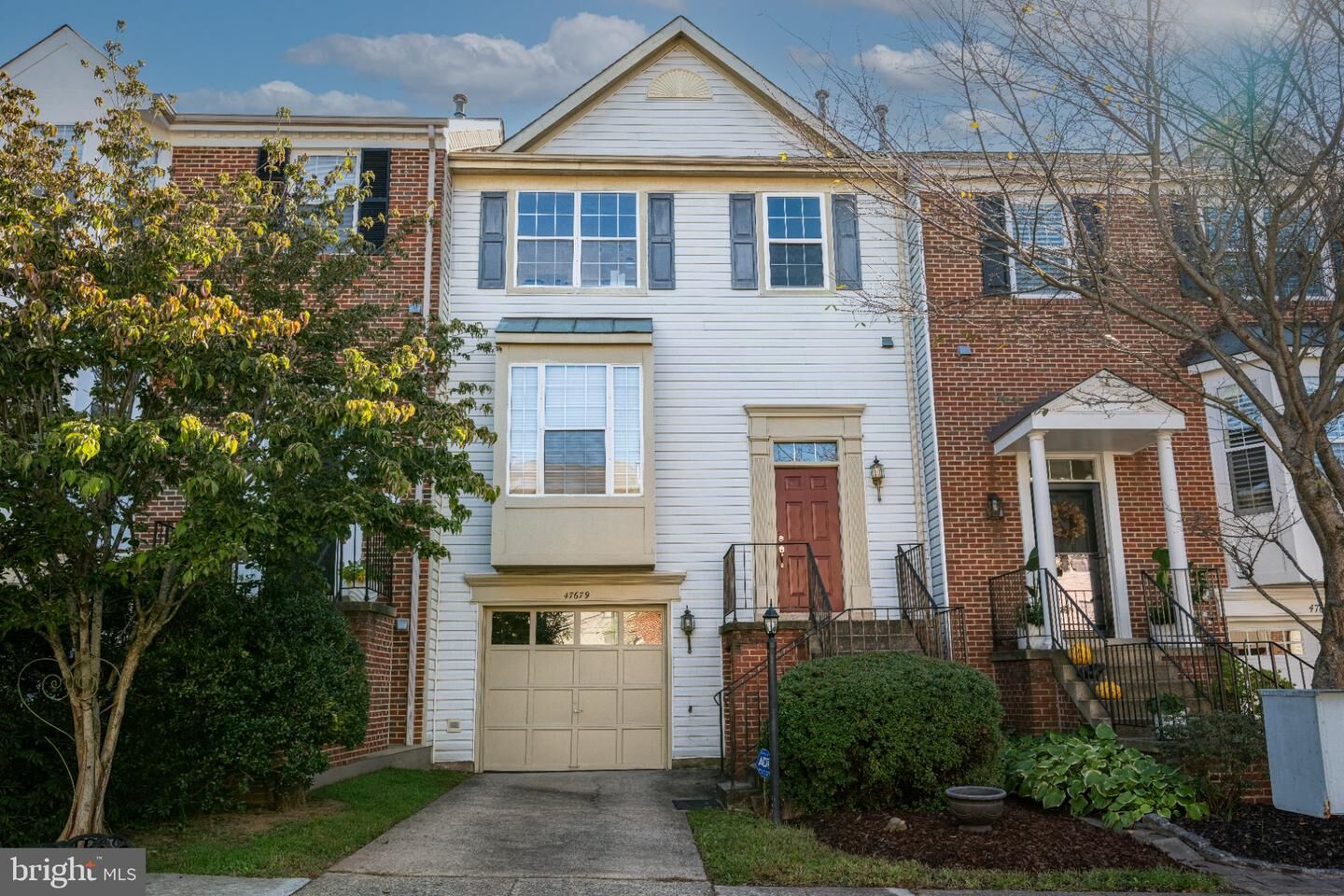 Property Photo:  47679 Comer Square  VA 20165 
