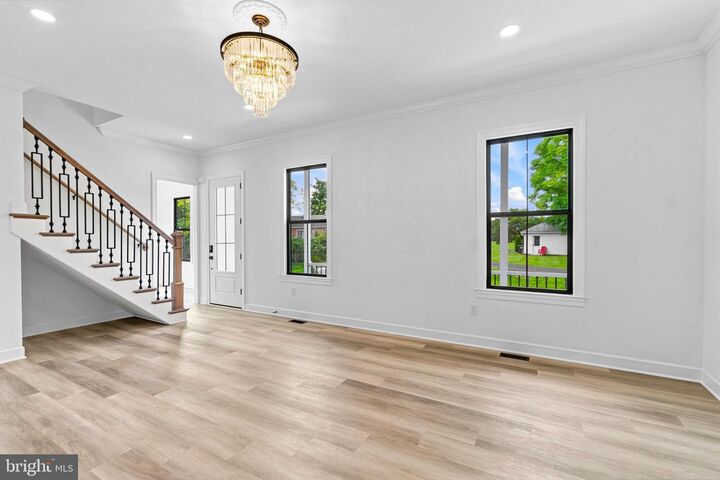Property Photo:  45 S Loudoun Street A A-1  VA 20180 