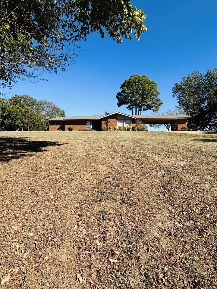 Property Photo:  6416 N Highway 1  AR 72436 