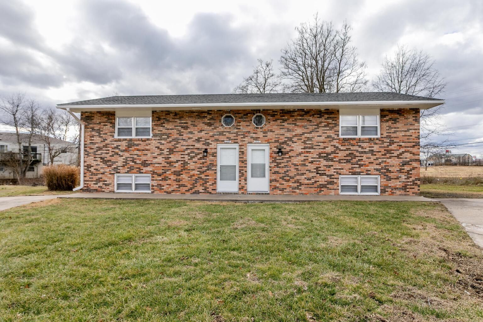 Property Photo: 1209 Player Pl MO 65202