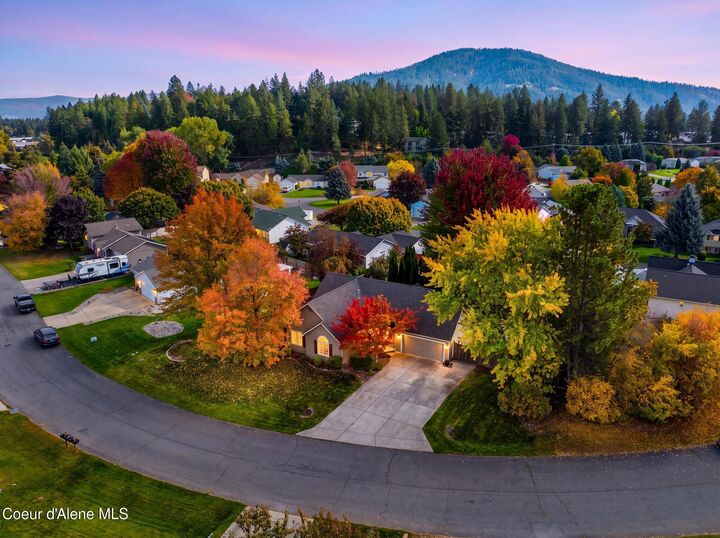 Property Photo:  8462 N Maple St  ID 83835 