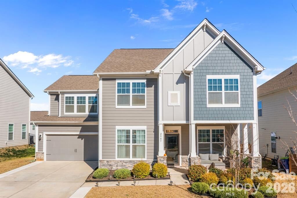 Property Photo:  2045 Saddlebred Drive  NC 28080 