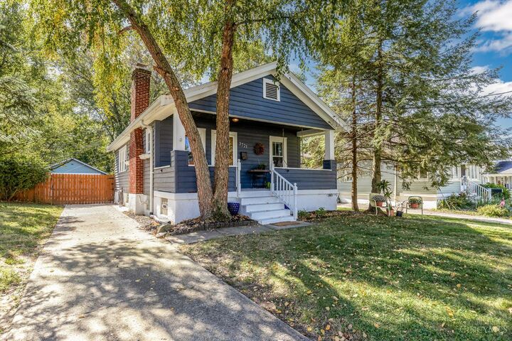 Property Photo:  3721 Lansdowne Avenue  OH 45236 