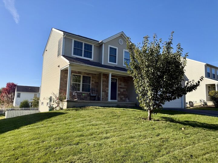 Property Photo:  7875 Butterfield Lane  OH 43110 