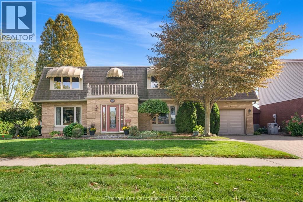 Property Photo:  108 Cecile Avenue  ON N7M 2C3 