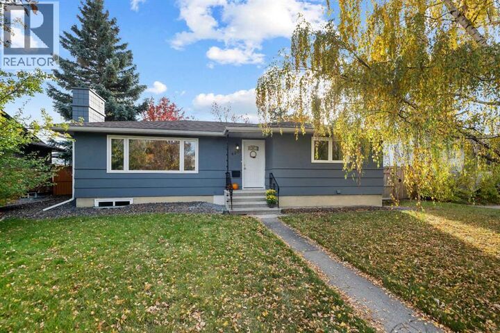 Property Photo:  4207 5 Avenue Southwest  AB T3C 0C4 