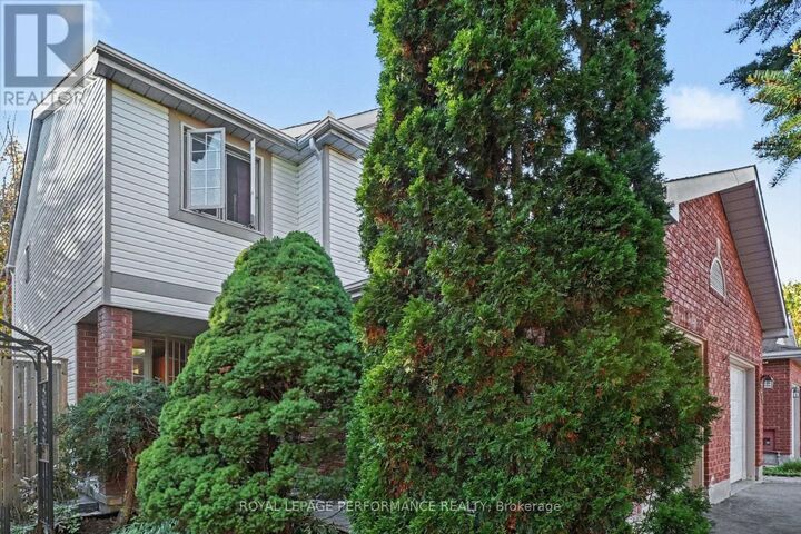 Property Photo:  1478 Corsham Avenue  ON K4A 3M5 