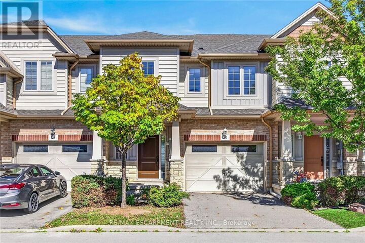 Property Photo:  8 Lakelawn Road 22  ON L3M 0G1 