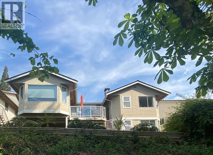 Property Photo: 2532 Ashurst Avenue BC V3K 5T4