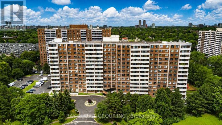 Property Photo:  10 Stonehill Court 1207  ON M1W 2X8 