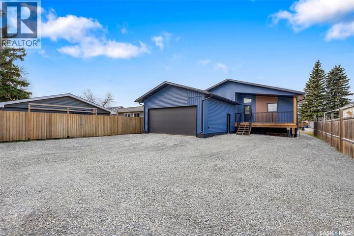 Property Photo: 624 11th Street SK S0K 2A0