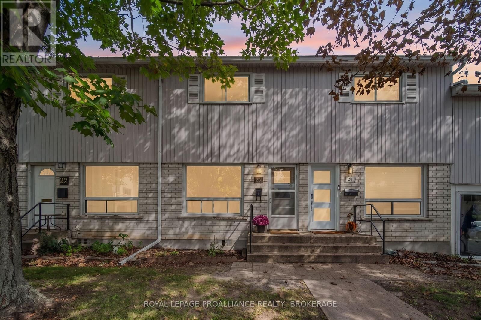Property Photo:  4427 Bath Road 23  ON K7N 1A1 