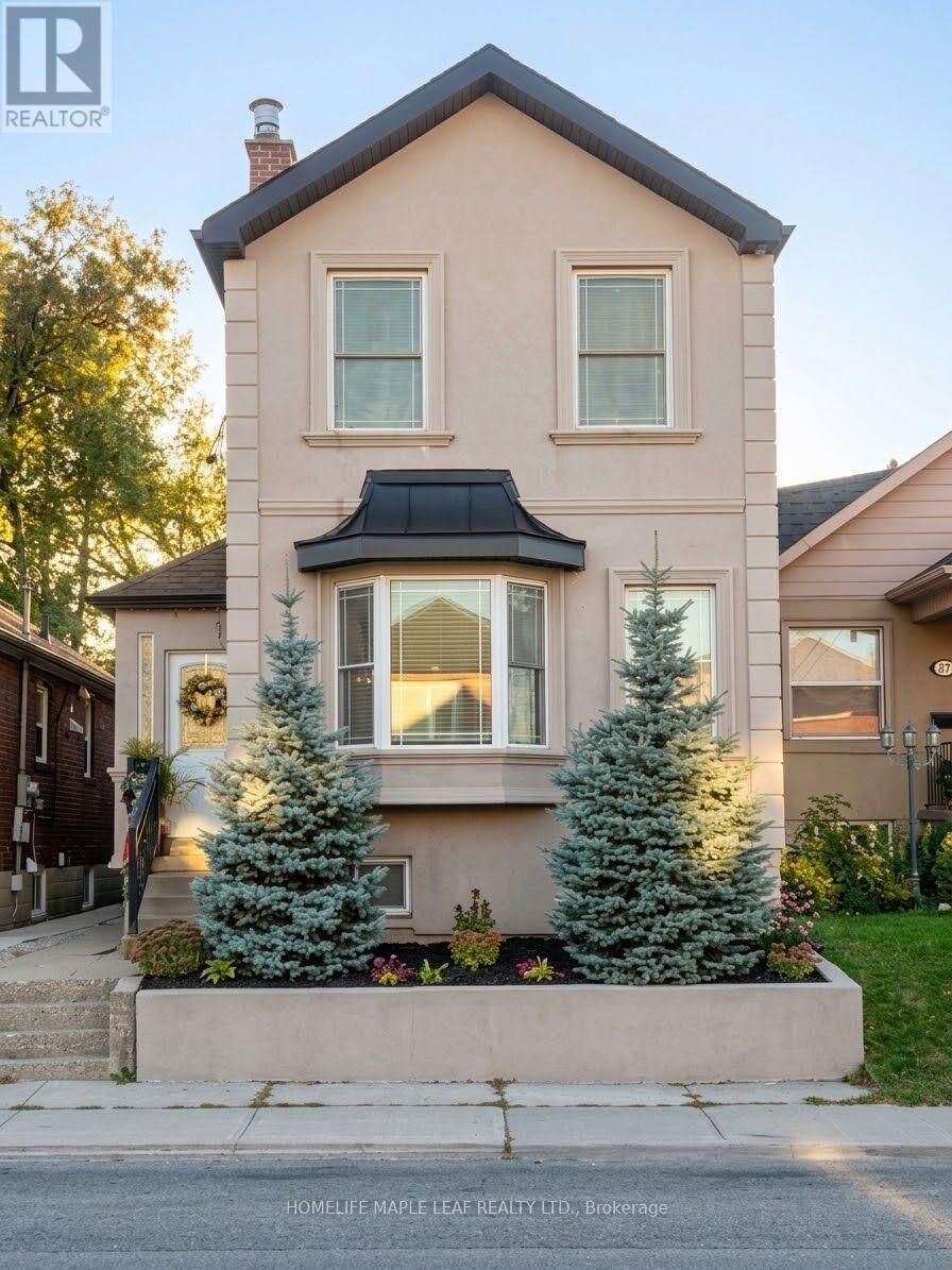 Property Photo:  600 Oakwood Avenue  ON M6E 2X8 