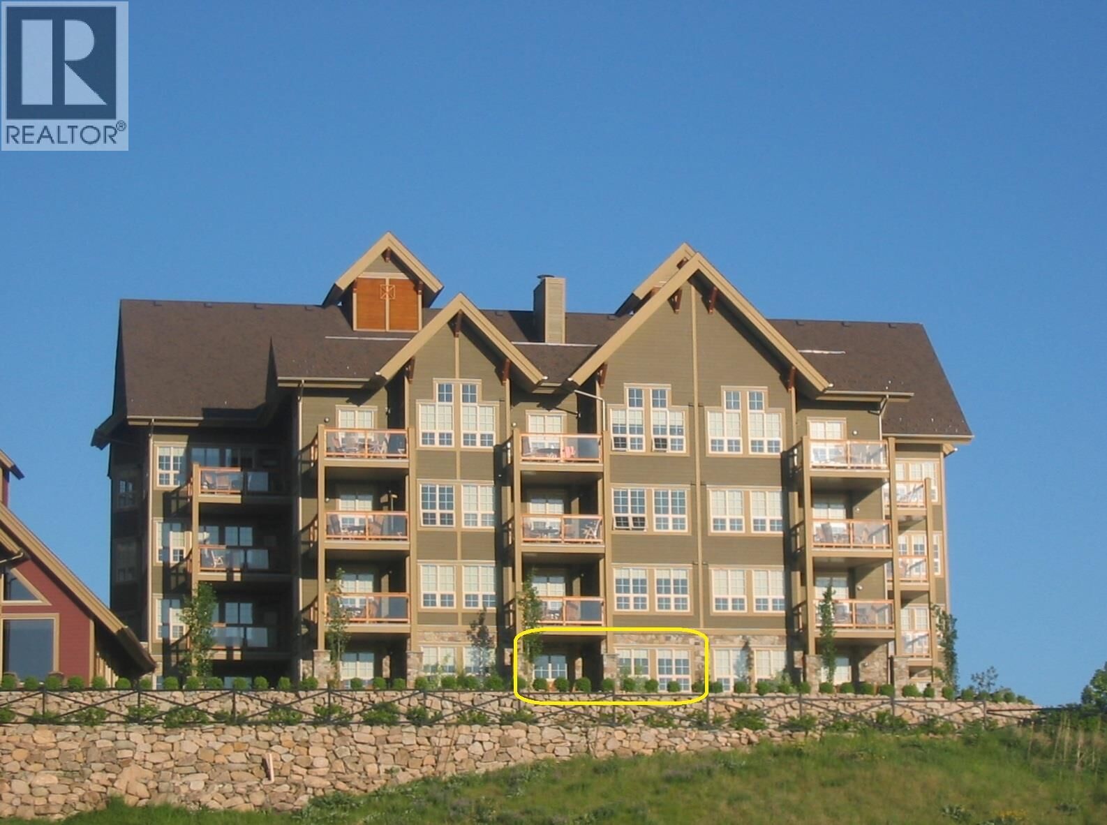 Property Photo:  107 Village Centre Court 112  BC V1H 1Y8 